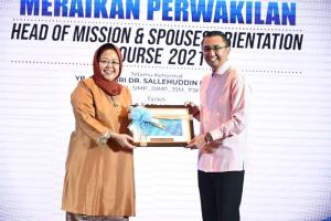 Jamuan Makan Malam Meraikan Perwakilan Head of Mission & Spouses Orientation Courses 2021